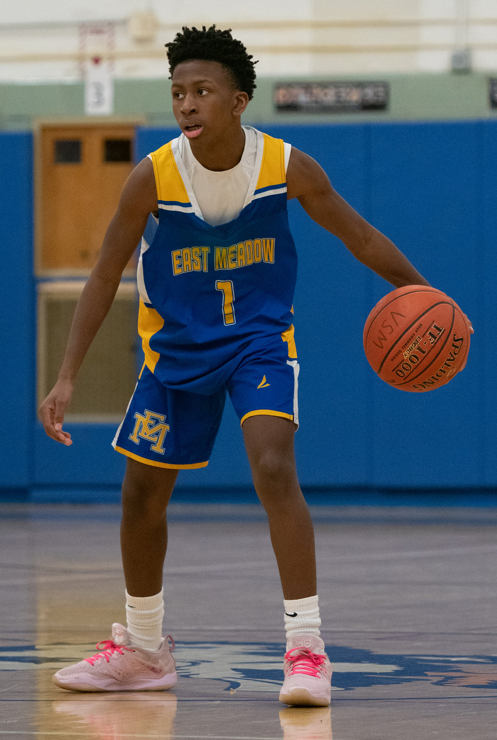 east-meadow-returns-to-win-column-herald-community-newspapers-www